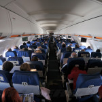 United_Airlines_A320-232_cabin_Iwelumo