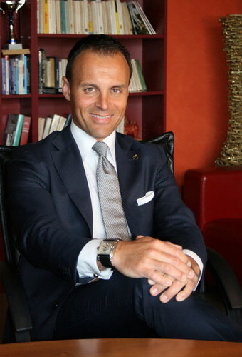 Il padre dell’ EuroCredito premiato imprenditore dell’anno