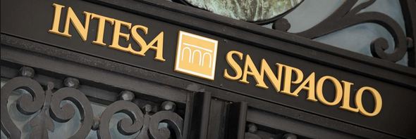 Intesa Sanpaolo raccoglie 1,5 mld di dollari negli Usa