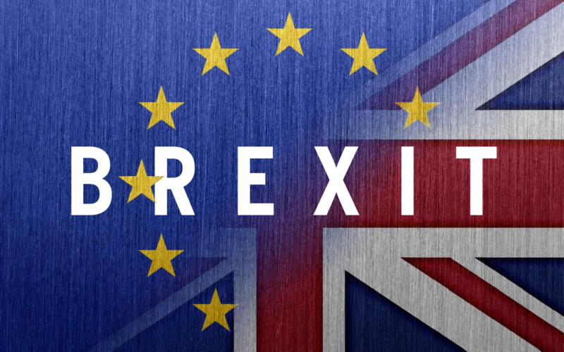 Brexit: un sondaggio non penalizza May. Tory al 43%