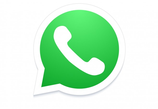 Licenziare via WhatsApp è legale