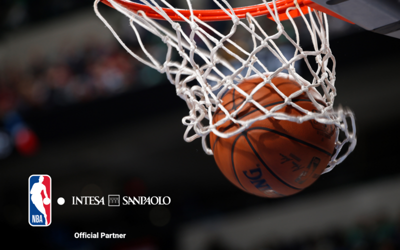 Intesa Sanpaolo official partner della NBA