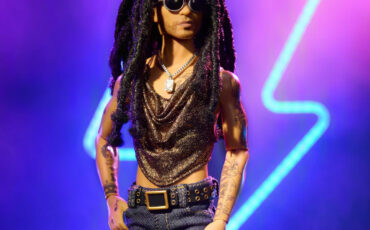Barbie celebra Lenny Kravitz nuovo “Kenbassador” che fa battere il cuore