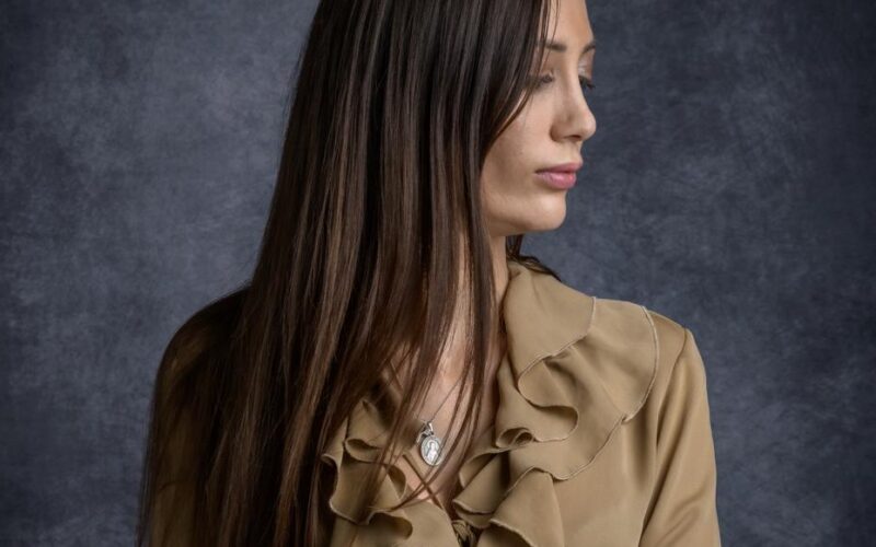 Karina Castorani Gosteva: la giovane artista scelta dallo Spazio Thetis per il suo Ritratto Plastico