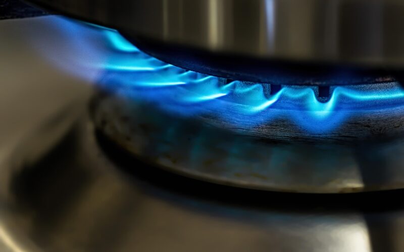 Bollette luce e gas, i rincari riaprono il confronto sulle offerte combinate